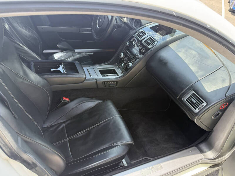 2014 Aston Martin V8 Vantage