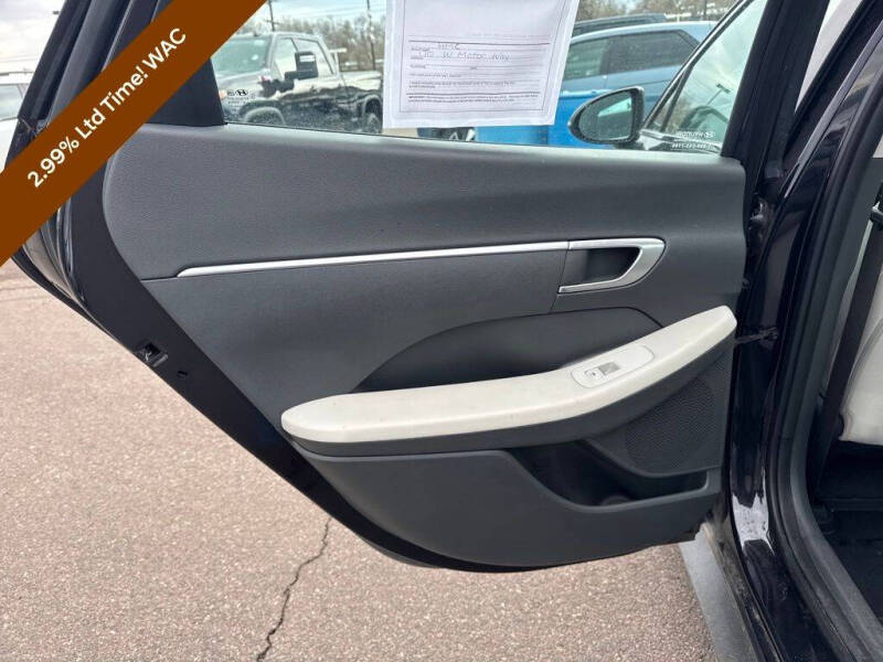 2023 Hyundai Sonata SE