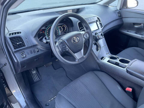 2015 Toyota Venza LE
