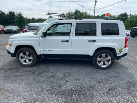 2014 Jeep Patriot for sale at Upstate Auto Sales Inc. in Pittstown NY
