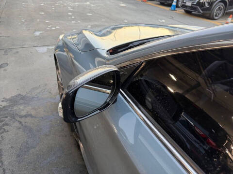 2022 Infiniti Q60 Red Sport 400