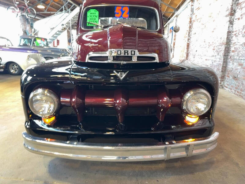 1952 Ford F-1