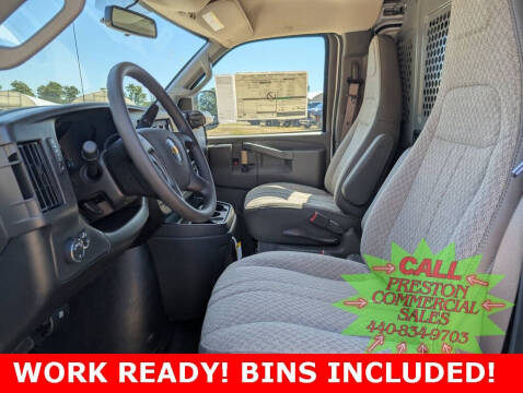 2025 Chevrolet Express 2500