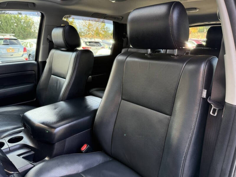 2018 Toyota Sequoia TRD Sport