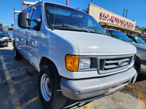 2007 Ford E-Series for sale at USA Auto Brokers in Houston TX