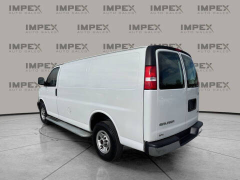 2023 GMC Savana 2500