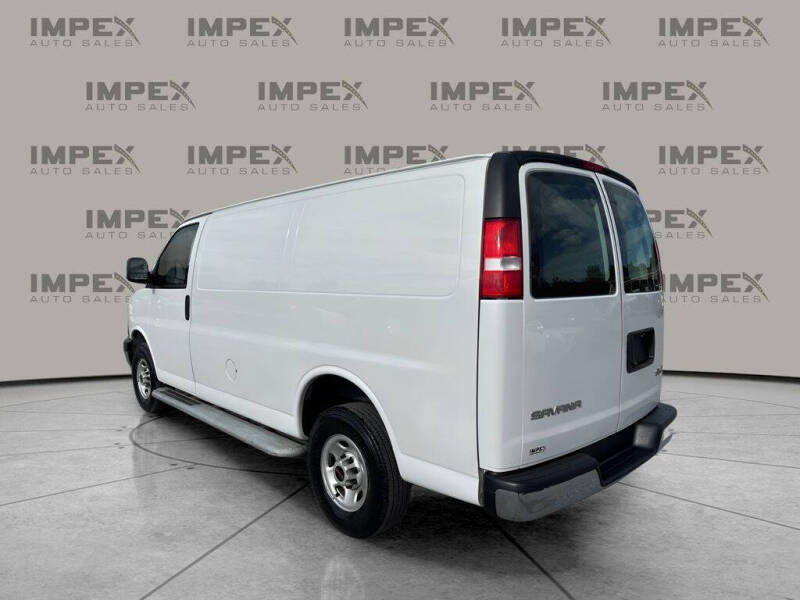 2023 GMC Savana 2500
