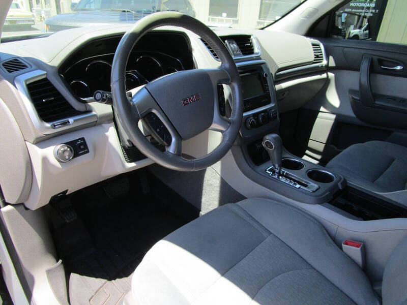 2015 GMC Acadia SLE-1