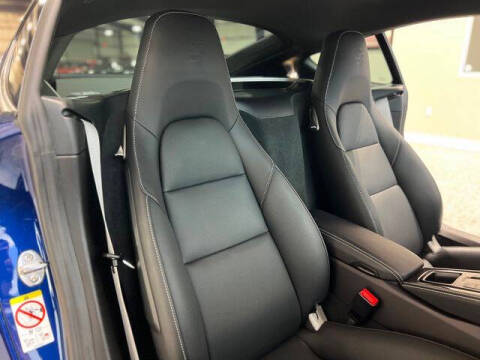 2024 Porsche 718 Cayman Style Edition