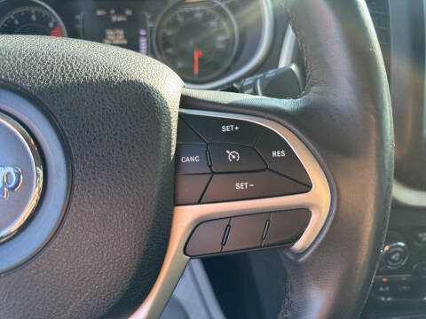 2018 Jeep Cherokee Latitude Plus