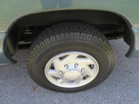 2013 Ford E-Series E-150 XLT