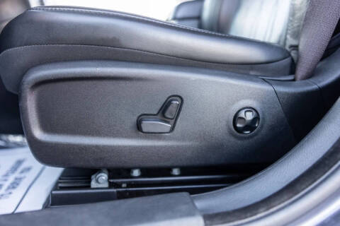 2017 Chrysler 300 C Platinum