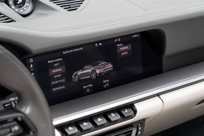 2021 Porsche 911 Turbo