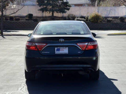 2015 Toyota Camry SE