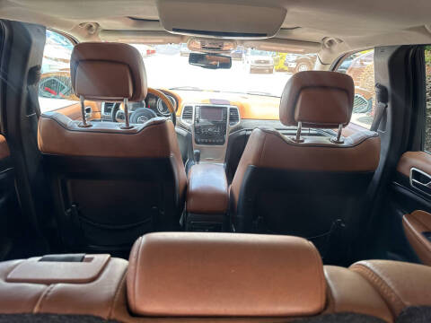 2012 Jeep Grand Cherokee Overland Summit