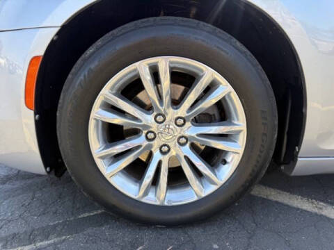2016 Chrysler 300 C