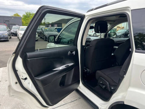 2019 Dodge Journey SE