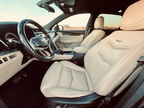 2017 Cadillac XT5