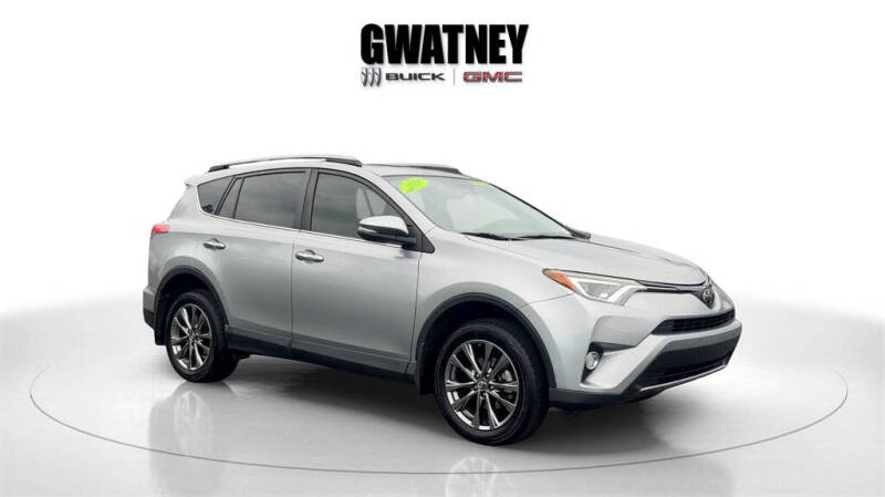 2018 Toyota RAV4 for sale at DeAndre Sells Cars in North Little Rock AR