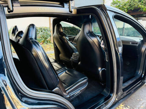 2017 Tesla Model X 75D