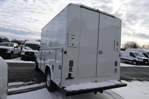 2025 Ford E-Series