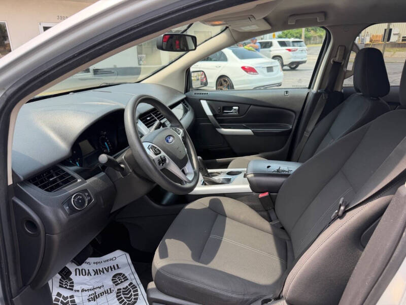 2011 Ford Edge SE