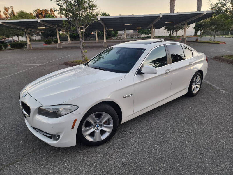 2012 BMW 5 Series 528i