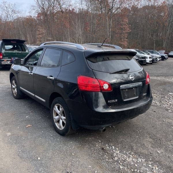 2011 Nissan Rogue for sale at Green Light Auto in Bridgeton, NJ