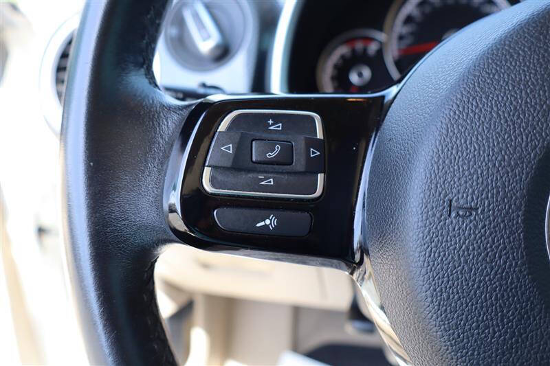 2013 Volkswagen Beetle