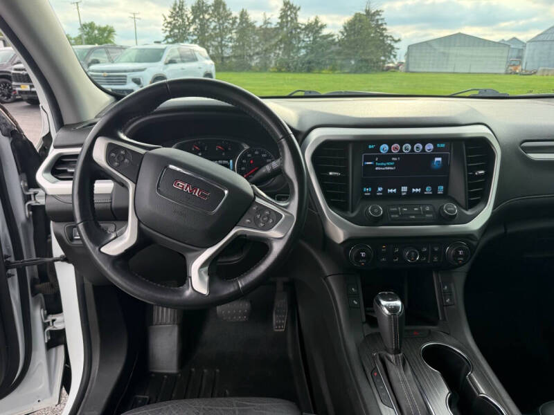 2019 GMC Acadia SLT-1
