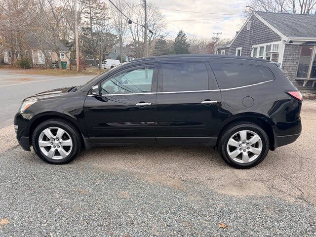 2017 Chevrolet Traverse LT
