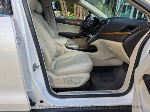 2017 Lincoln MKC Select