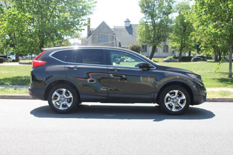 2018 Honda CR-V for sale at Lexington Auto Club in Clifton NJ