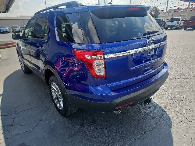 2015 Ford Explorer