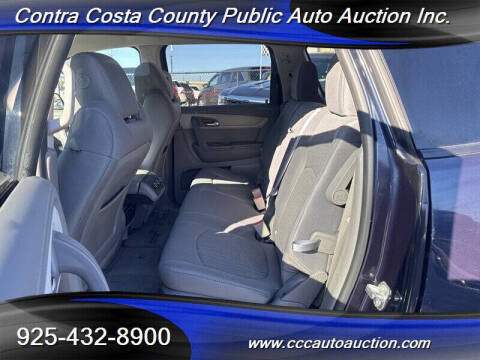 2017 Chevrolet Traverse LS