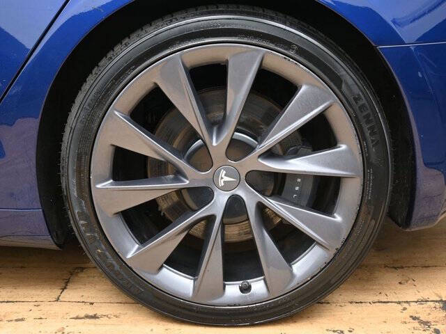 2019 Tesla Model S Standard Range