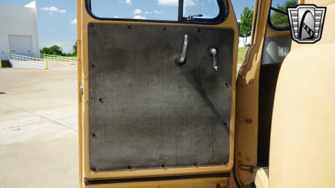 1951 International L-Series