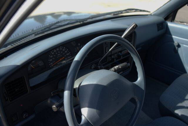 1994 Toyota Pickup DX V6