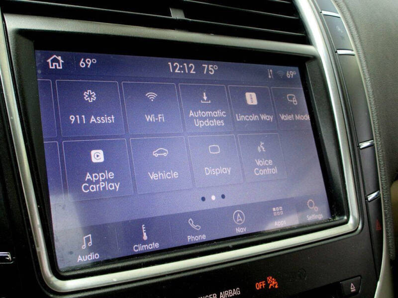 2020 Lincoln Nautilus Reserve