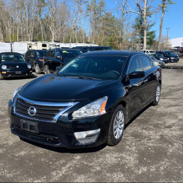 2015 Nissan Altima for sale at Charlie's Auto Sales in Quincy MA