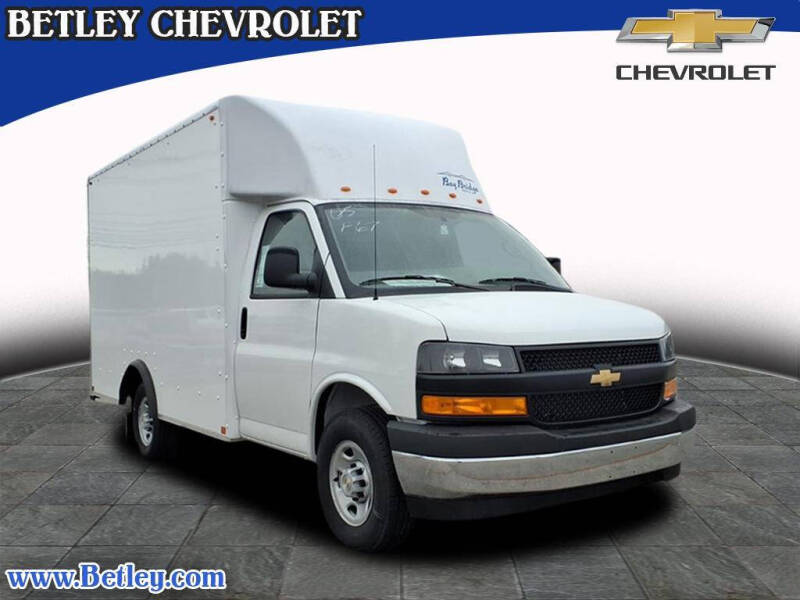 2025 Chevrolet Express 3500