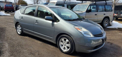 2005 Toyota Prius for sale at Village Car Company in Hinesburg VT