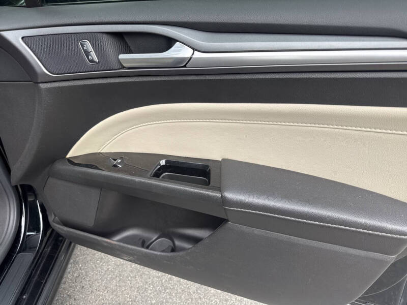 2016 Ford Fusion Titanium