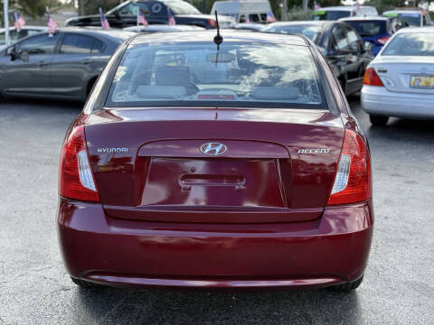 2009 Hyundai Accent GLS