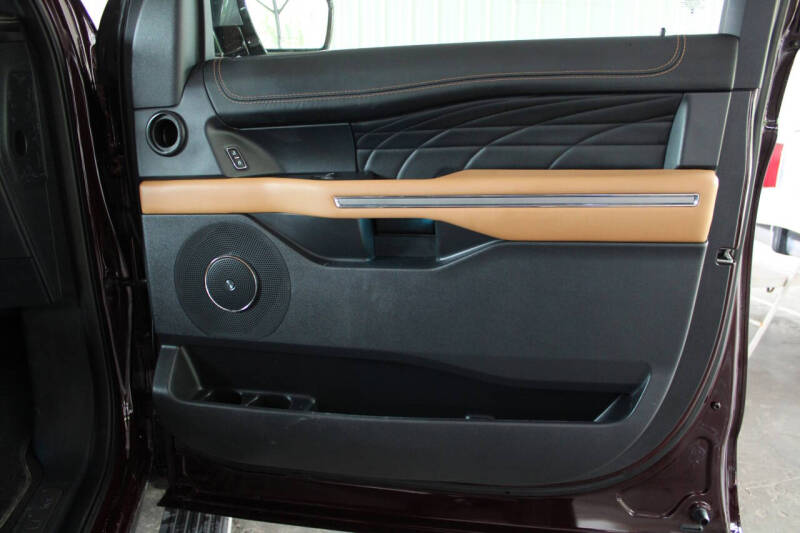 2024 Ford Expedition Platinum