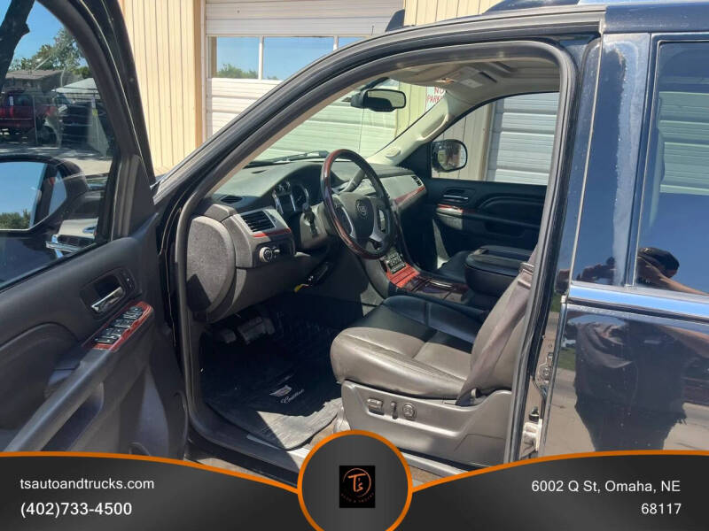 2013 Cadillac Escalade EXT Premium