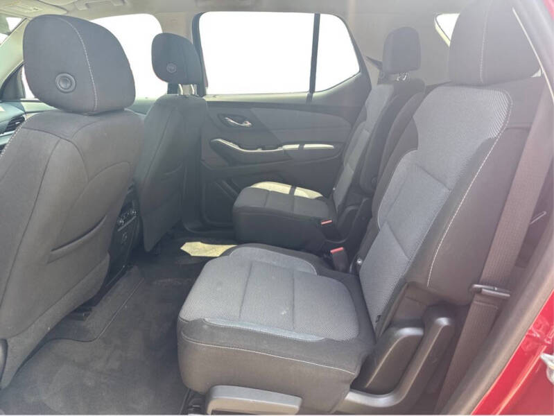 2020 Chevrolet Traverse LT Cloth