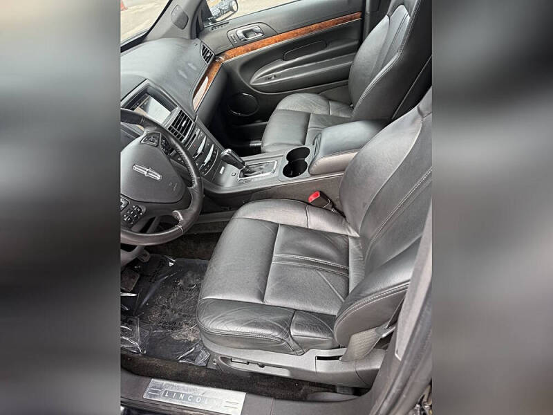 2018 Lincoln MKT Town Car Livery Fleet