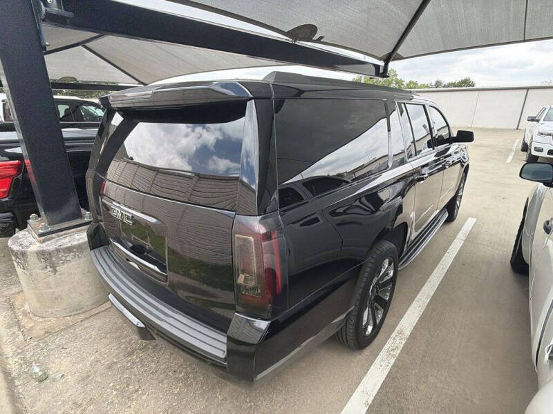 2016 GMC Yukon XL SLT