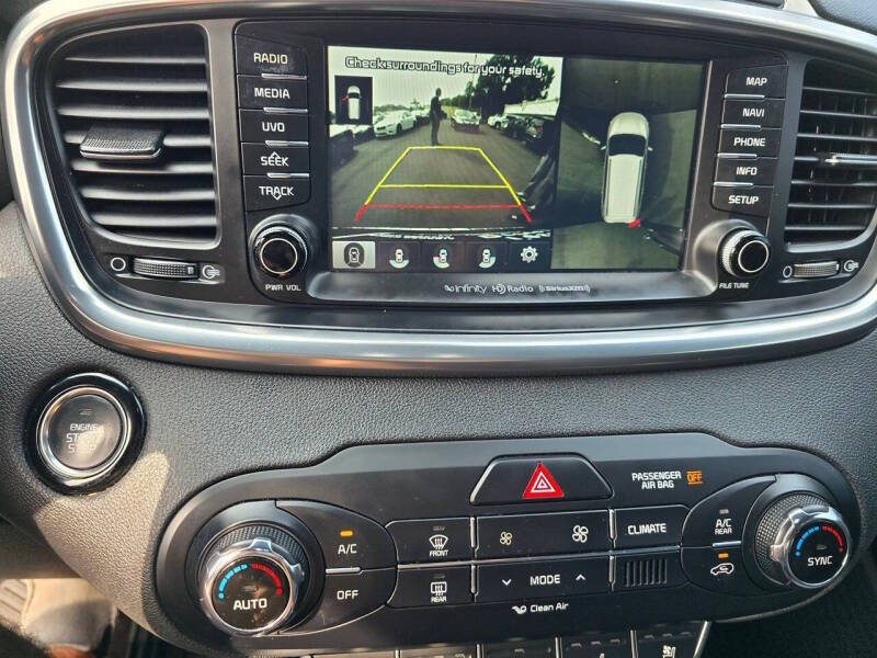 2017 Kia Sorento SX Limited V6